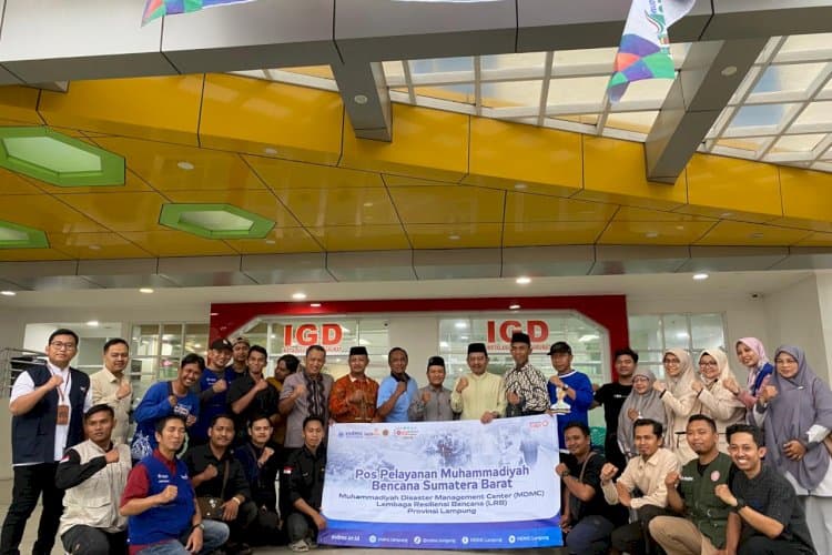 Muhammadiyah Lampung Kirim 15 Relawan MDMC untuk Bantu Penanganan Bencana di Sumatera Barat